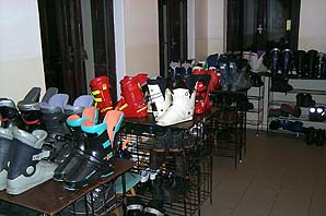 P0005809.jpg (17166 bytes)