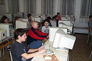 P0005625.jpg (15419 bytes)