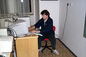 P0005577.jpg (12380 bytes)